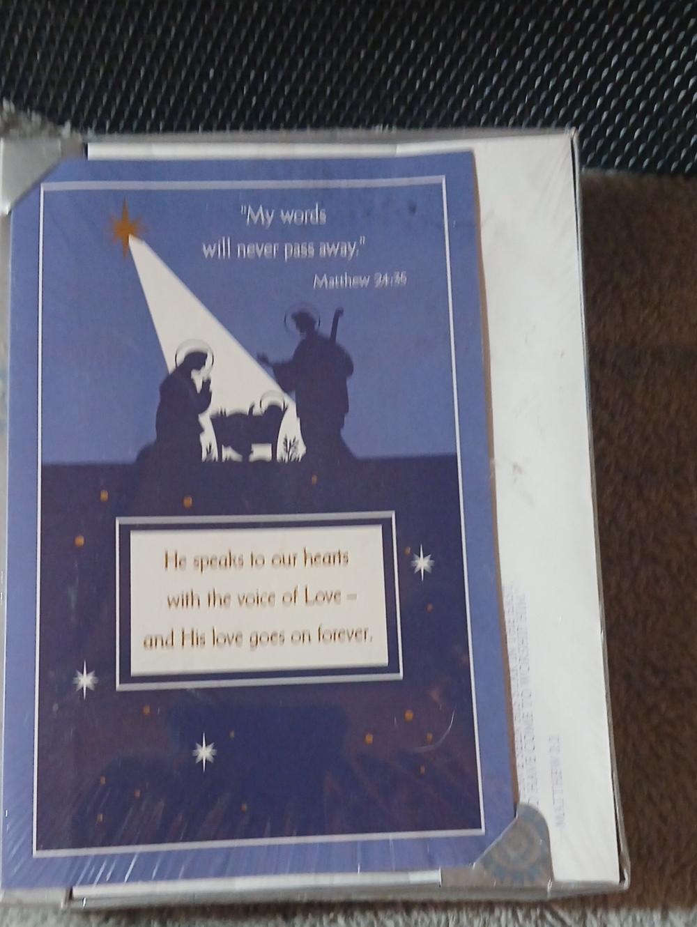 Vintage NWT Religious Nativity Card - Blue and White